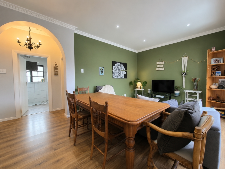 2 Bedroom Property for Sale in Wynberg Western Cape